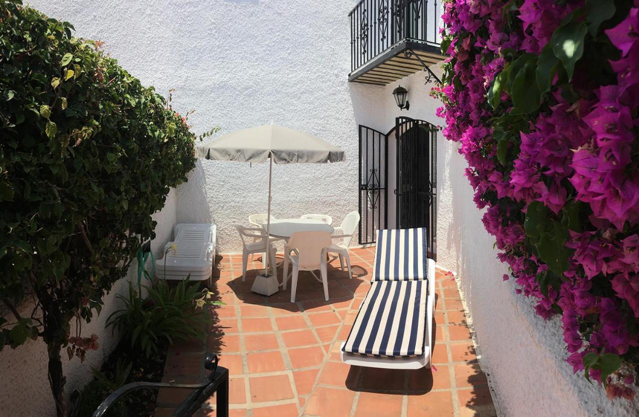 Pinos 20 Menyber Villa Nerja Kültér fotó